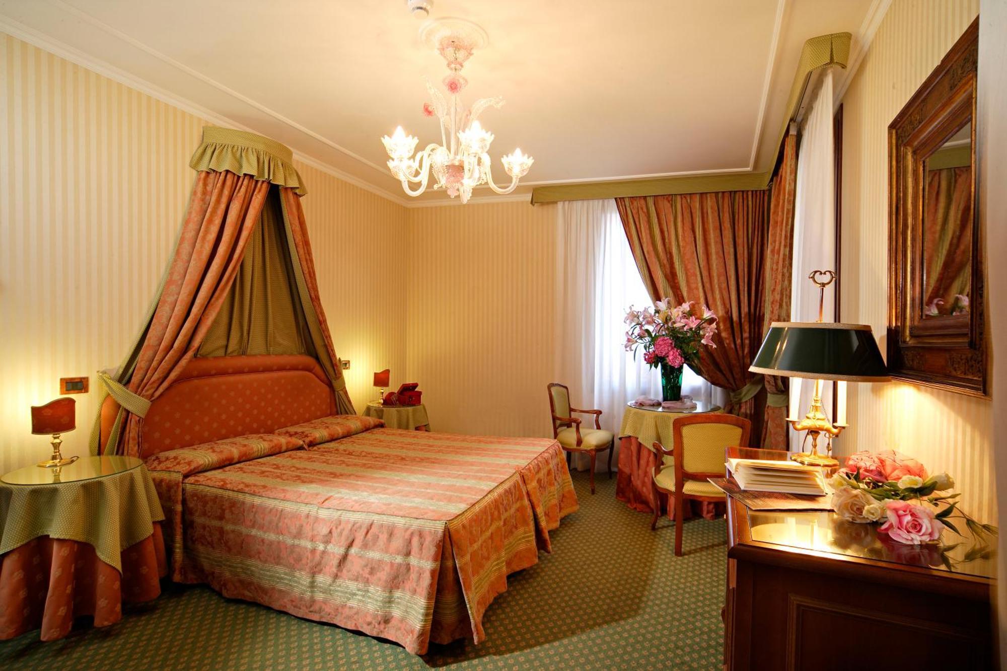 Standard Triple Room,1705901304:JPEG